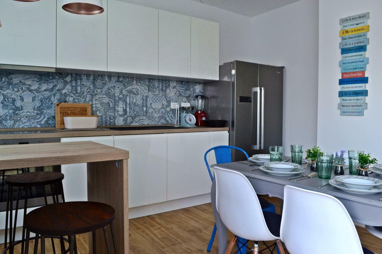Apartment Anna Split With Parking מראה חיצוני תמונה