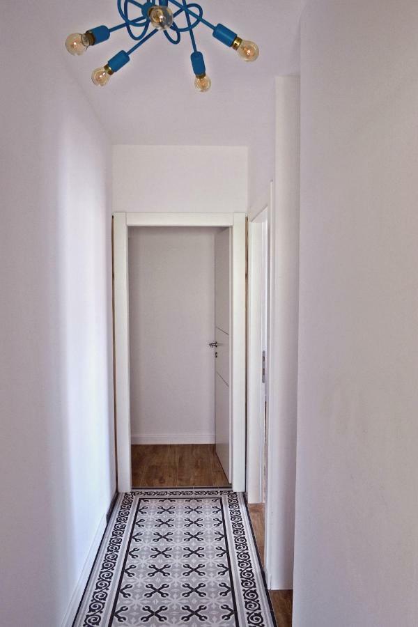 Apartment Anna Split With Parking מראה חיצוני תמונה
